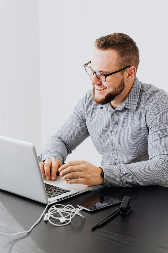 Crafting the Perfect Blog Structure: A Guide for Effective Blogging